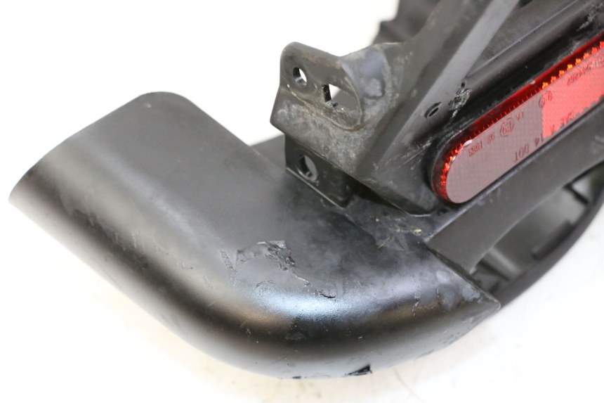 photo de HECKVERKLEIDUNG VERBINDUNG PEUGEOT LUDIX 50 (2008 - 2017) - Detailansicht des Bauteils