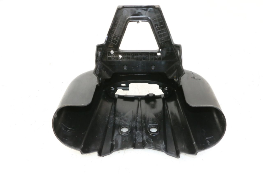 photo de HECKVERKLEIDUNG VERBINDUNG PEUGEOT LUDIX 50 (2008 - 2017) - Zoom auf Gebrauchszustand