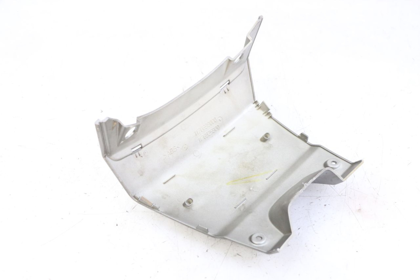 photo de VERKLEIDUNG HINTEN MITTE PEUGEOT SATELIS 125 (2013 - 2018) - Alternative Perspektive