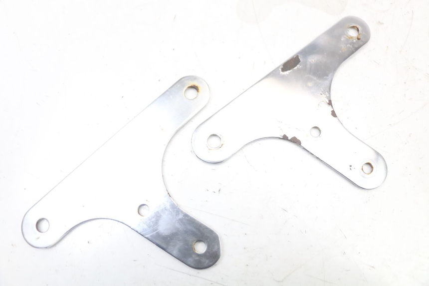 photo de VERKLEIDUNG HINTEN MITTE REGAL RAPTOR SPYDER 125 (2010 - 2018) - Detailansicht des Bauteils