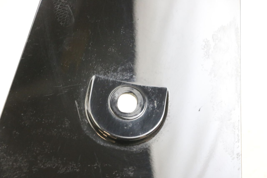 photo de HECKVERKLEIDUNG VERBINDUNG DAELIM S3 125 (2010 - 2017) - Detailansicht des Bauteils