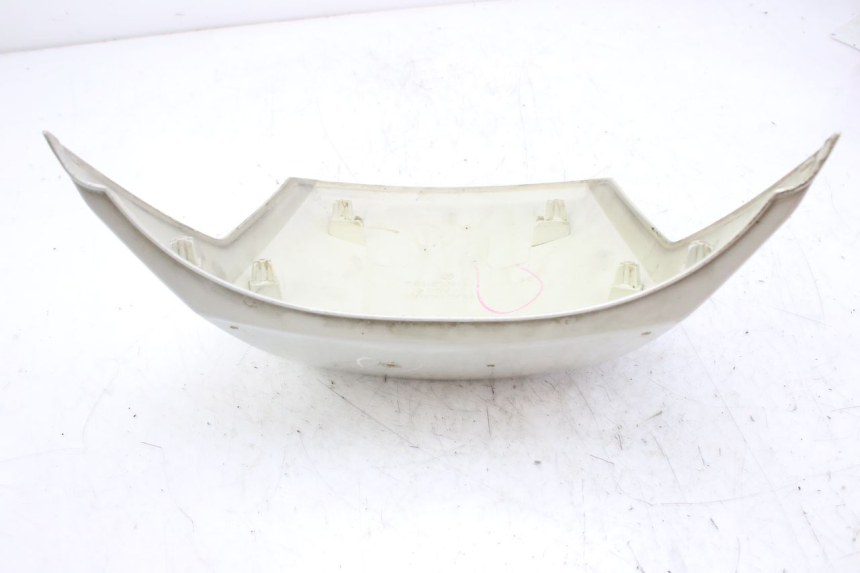 photo de HECKVERKLEIDUNG VERBINDUNG PEUGEOT SATELIS 125 (2010 - 2012) - Detailansicht des Bauteils