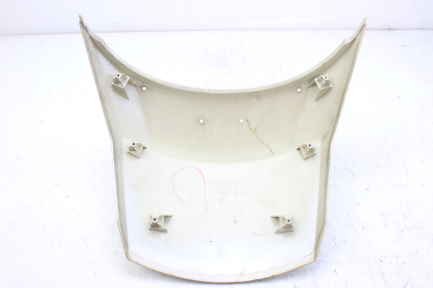 photo de HECKVERKLEIDUNG VERBINDUNG PEUGEOT SATELIS 125 (2010 - 2012) - Zoom auf Gebrauchszustand