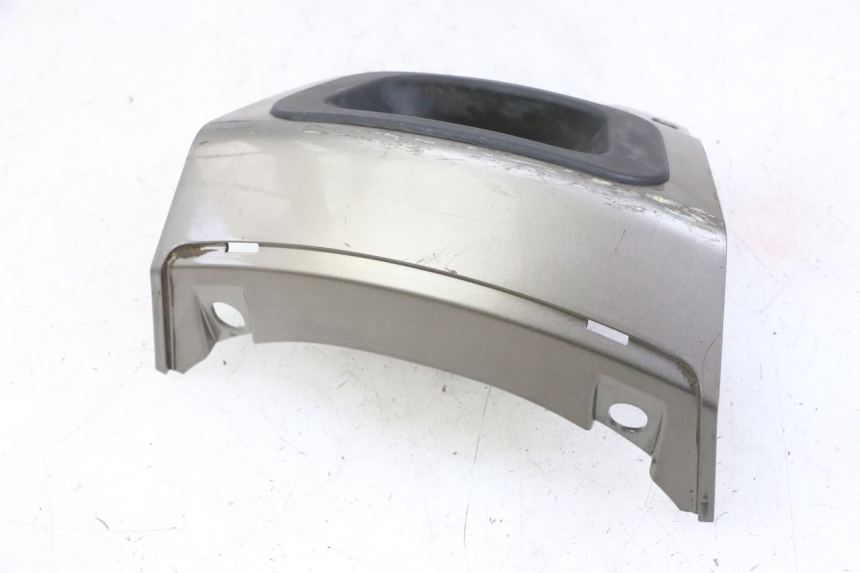 photo de VERKLEIDUNG HINTEN MITTE PEUGEOT SATELIS 125 (2013 - 2018) - Technische Nahaufnahme