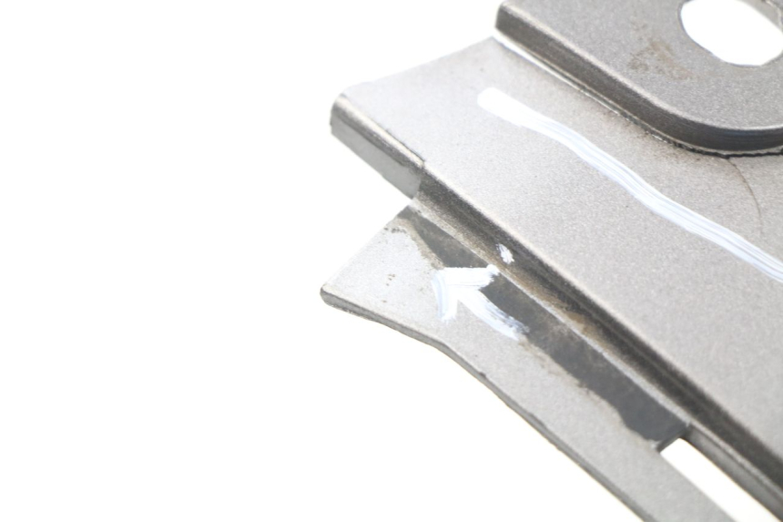 photo de VERKLEIDUNG HINTEN MITTE MBK SKYLINER 125 (2004 - 2007) - Detailansicht des Bauteils