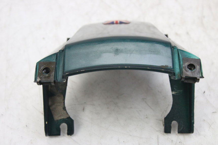 photo de HECKVERKLEIDUNG VERBINDUNG TRIUMPH SPRINT ST 955 (1999 - 2001) - Details der Befestigungspunkte