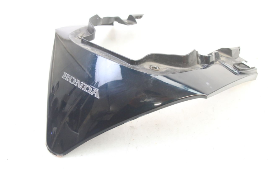 photo de VERKLEIDUNG HINTEN MITTE HONDA ST PAN EUROPEAN 1300 (2002 - 2013) - Detailansicht des Bauteils