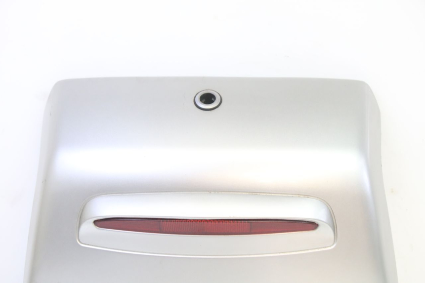 photo de VERKLEIDUNG HINTEN MITTE PIAGGIO SUPER LX 125 (2000 - 2003) - Alternative Perspektive