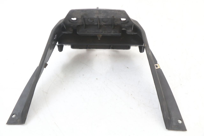 photo de VERKLEIDUNG HINTEN MITTE OBEN KYMCO AGILITY CARRY 50 (2011 - 2020) - Alternative Perspektive