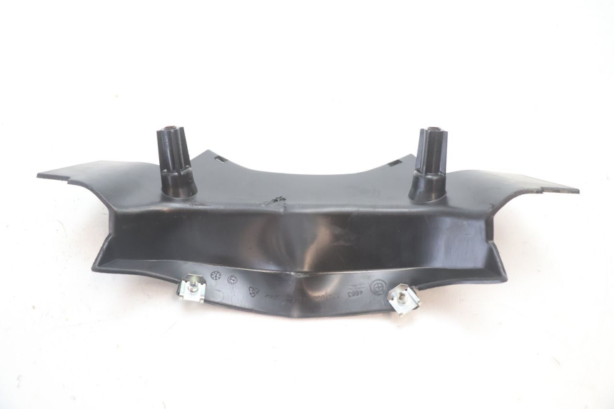 photo de VERKLEIDUNG HINTEN MITTE OBEN BMW C SPORT 650 (2015 - 2021) - Technische Nahaufnahme