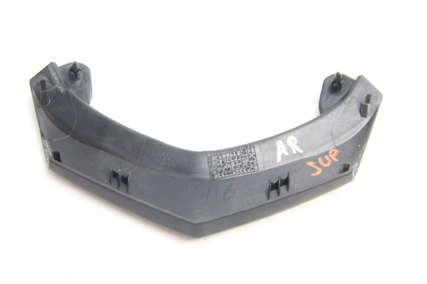 photo de VERKLEIDUNG HINTEN MITTE OBEN KAWASAKI ER-6 ER6 F ABS 650 (2012 - 2016) - Zoom auf Gebrauchszustand