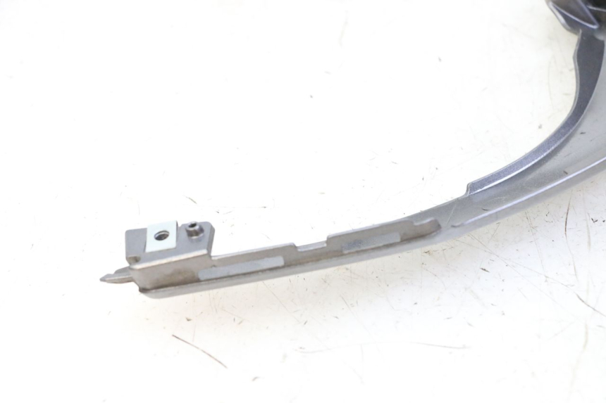 photo de VERKLEIDUNG HINTEN MITTE OBEN HONDA FORZA ABS 300 (2013 - 2017) - Technische Nahaufnahme