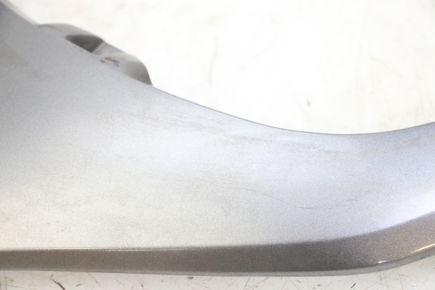 photo de VERKLEIDUNG HINTEN MITTE OBEN HONDA FORZA ABS 300 (2013 - 2017) - Kennzeichnungen und Originalreferenzen