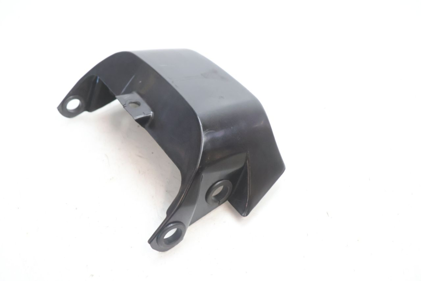 photo de VERKLEIDUNG HINTEN MITTE OBEN SUZUKI GSX F GSXF 750 (1988 - 1998) - Zoom auf Gebrauchszustand