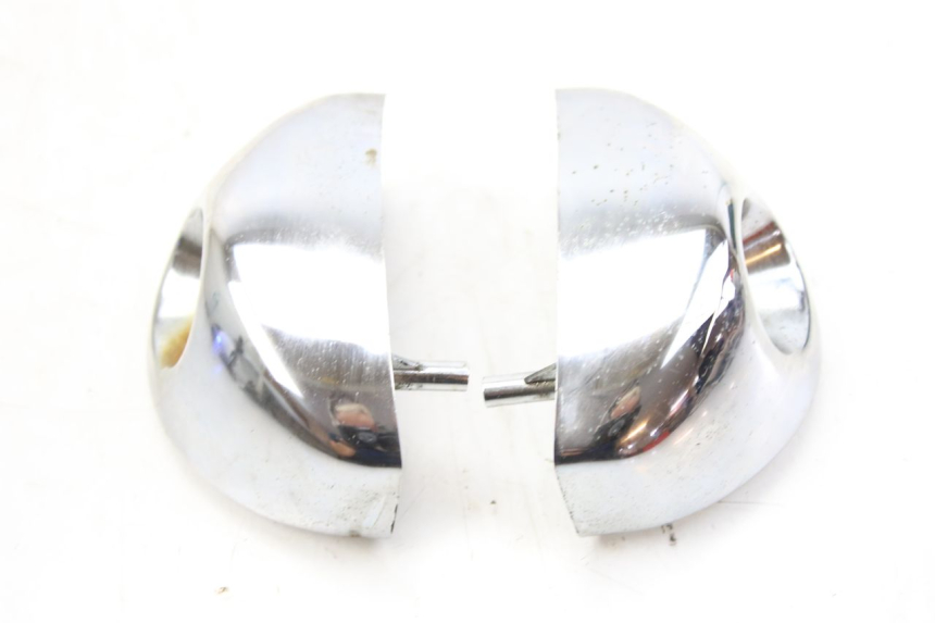 photo de OBERES HINTERES VERKLEIDUNGSTEILVERBINDER SYM HUSKY 125 (1999 - 2005) - Detailansicht des Bauteils