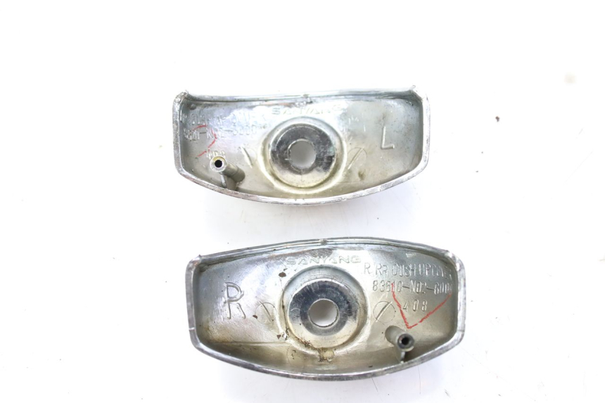 photo de OBERES HINTERES VERKLEIDUNGSTEILVERBINDER SYM HUSKY 125 (1999 - 2005) - Alternative Perspektive