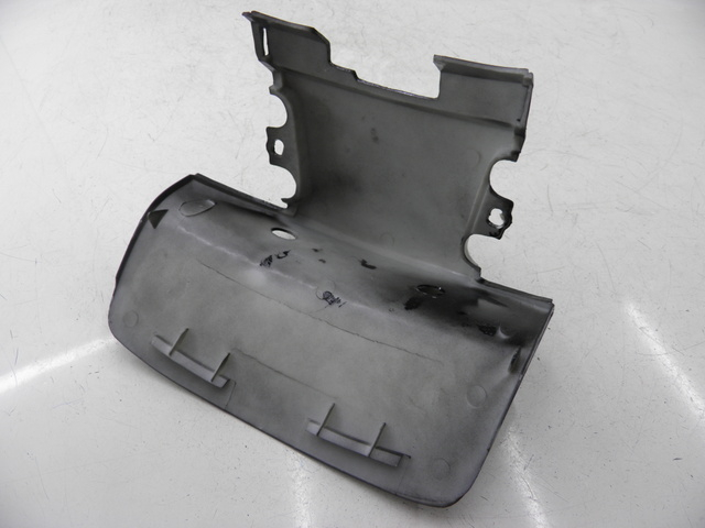 photo de VERKLEIDUNG HINTEN MITTE OBEN JM MOTOR S-MAX 125 (2010 - 2014) - Technische Nahaufnahme