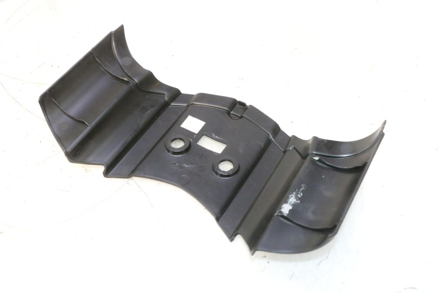 photo de VERKLEIDUNG HINTEN MITTE OBEN PEUGEOT LUDIX PRO 2T 50 (2010 - 2017) - Zoom auf Gebrauchszustand