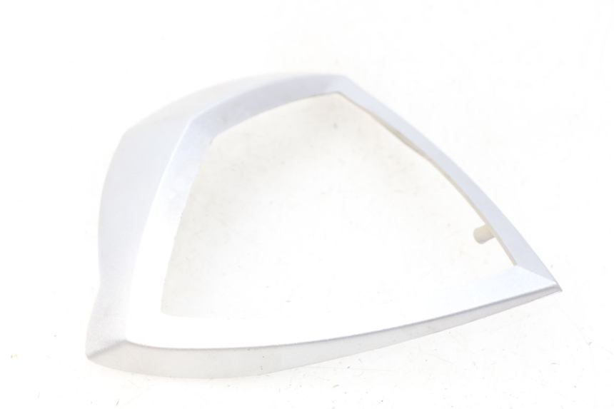 photo de VERKLEIDUNG HINTEN MITTE OBEN EUROCKA MATADOR 4T 50 (2010 - 2016) - Zoom auf Gebrauchszustand