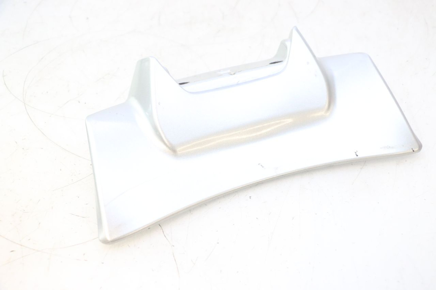 photo de VERKLEIDUNG HINTEN MITTE OBEN PIAGGIO MP3 LT 400 (2007 - 2012) - Detailansicht des Bauteils