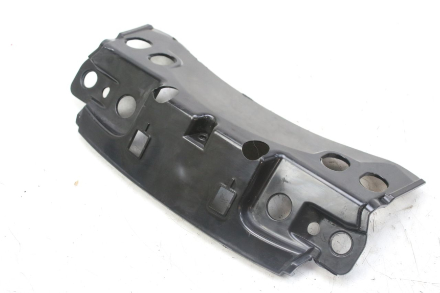 photo de OBERE HINTERE VERKLEIDUNGSVERBINDUNG PIAGGIO MP3 RL 250 (2006 - 2010) - Gesamtansicht des Produkts