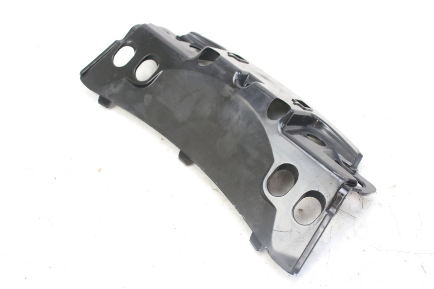 photo de OBERE HINTERE VERKLEIDUNGSVERBINDUNG PIAGGIO MP3 RL 250 (2006 - 2010) - Oberflächenzustand und Material