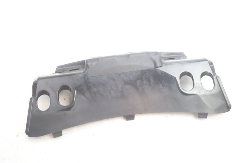 photo de VERKLEIDUNG HINTEN MITTE OBEN PIAGGIO MP3 500 (2011 - 2015) - Detailansicht des Bauteils