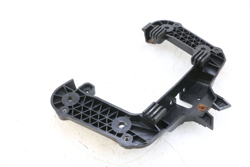 photo de VERKLEIDUNG HINTEN MITTE OBEN YAMAHA NEOS NEO'S 4T 50 (2008 - 2016) - Zoom auf Gebrauchszustand