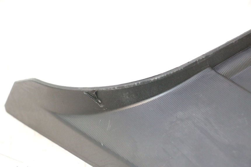 photo de VERKLEIDUNG HINTEN MITTE OBEN KYMCO LIKE 4T 50 (2019 - 2025) - Detailansicht des Bauteils