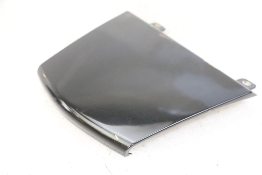 photo de VERKLEIDUNG HINTEN MITTE OBEN GILERA NEXUS 300 (2008 - 2013) - Hauptansicht