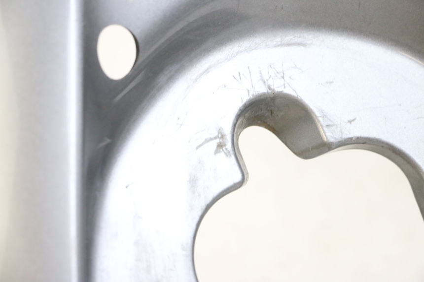 photo de VERKLEIDUNG HINTEN MITTE OBEN HONDA PCX (JF47) 125 (2012 - 2013) - Technische Nahaufnahme