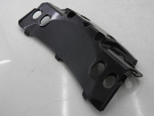 photo de VERKLEIDUNG HINTEN MITTE OBEN PIAGGIO MP3 400 (2007 - 2009) - Zoom auf Gebrauchszustand