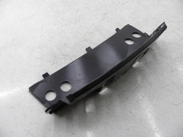 photo de VERKLEIDUNG HINTEN MITTE OBEN PIAGGIO MP3 500 (2011 - 2015) - Detailansicht des Bauteils