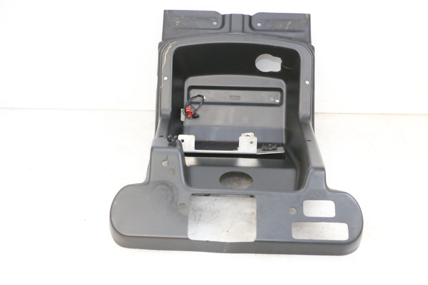 photo de VERKLEIDUNG HINTEN MITTE OBEN LIGIER PULSE 3 1 (2014 - 2020) - Gesamtansicht des Produkts