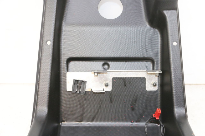 photo de VERKLEIDUNG HINTEN MITTE OBEN LIGIER PULSE 3 1 (2014 - 2020) - Geprüftes Gebrauchtteil