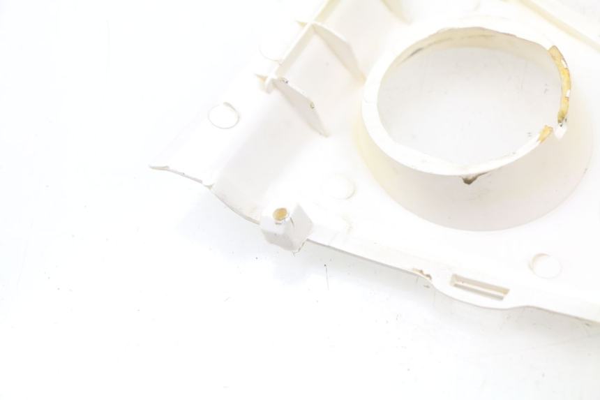 photo de VERKLEIDUNG HINTEN MITTE OBEN TNT MOTOR ROMA 10' 2T 50 (2011 - 2018) - Detailansicht des Bauteils