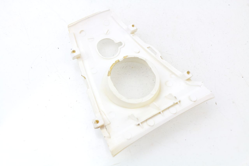 photo de VERKLEIDUNG HINTEN MITTE OBEN TNT MOTOR ROMA 10' 2T 50 (2011 - 2018) - Zoom auf Gebrauchszustand