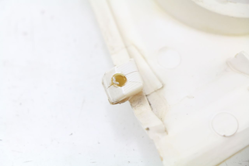 photo de VERKLEIDUNG HINTEN MITTE OBEN TNT MOTOR ROMA 10' 2T 50 (2011 - 2018) - Alternative Perspektive