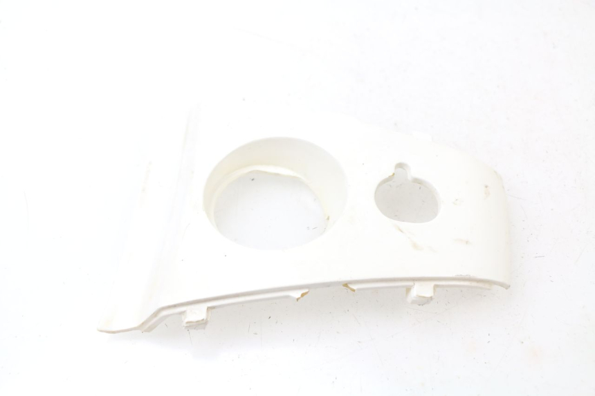 photo de VERKLEIDUNG HINTEN MITTE OBEN TNT MOTOR ROMA 10' 2T 50 (2011 - 2018) - Oberflächenzustand und Material