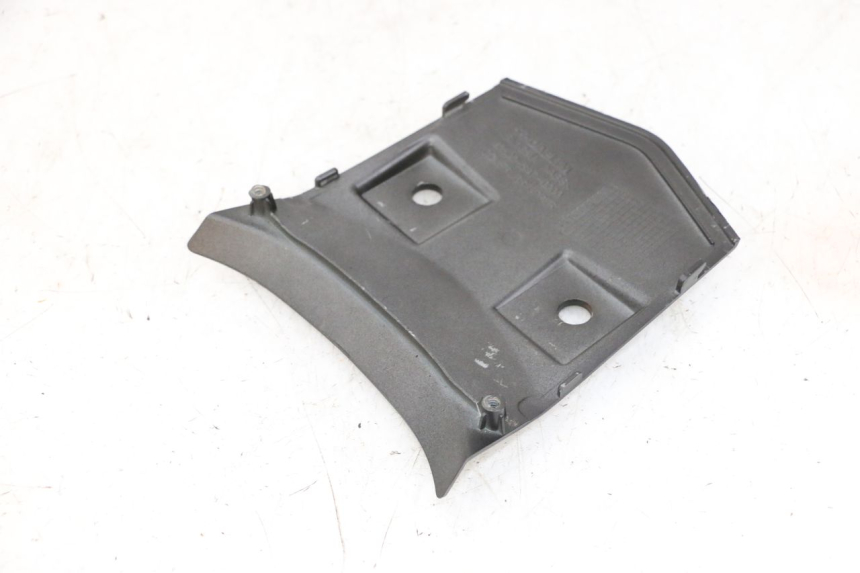 photo de VERKLEIDUNG HINTEN MITTE OBEN DAELIM S1 125 (2007 - 2016) - Gesamtansicht des Produkts