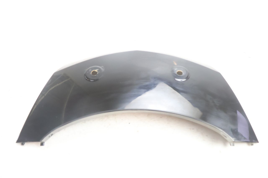 photo de VERKLEIDUNG HINTEN MITTE OBEN RAZZO STEED 125 (2012 - 2018) - Detailansicht des Bauteils