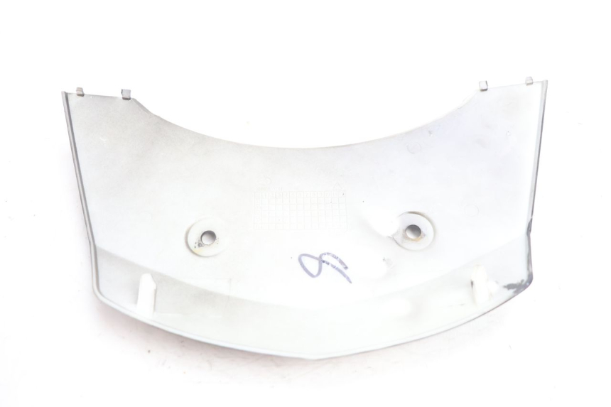 photo de VERKLEIDUNG HINTEN MITTE OBEN RAZZO STEED 125 (2012 - 2018) - Zoom auf Gebrauchszustand