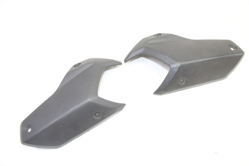 photo de VERKLEIDUNG HINTEN MITTE OBEN PEUGEOT STREETZONE I 2T 50 (2018 - 2020) - Hauptansicht