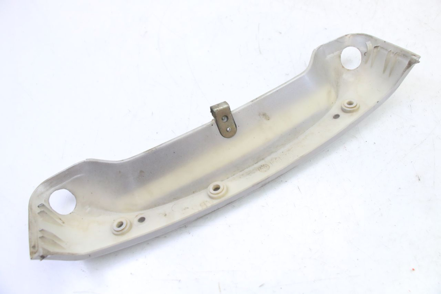 photo de VERKLEIDUNG HINTEN MITTE OBEN PIAGGIO SUPER LX 125 (2000 - 2003) - Technische Nahaufnahme