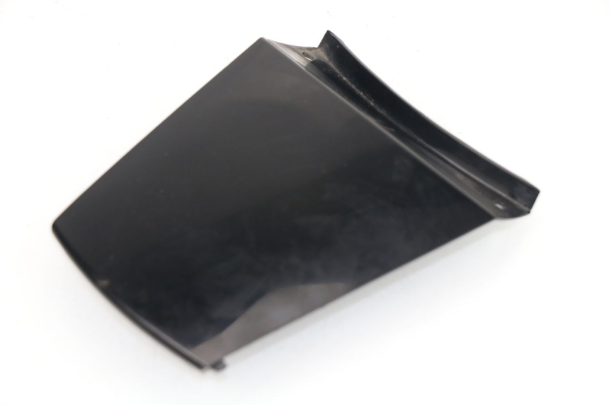 photo de VERKLEIDUNG HINTEN MITTE OBEN SUZUKI SV S 650 (2003 - 2009) - Hauptansicht