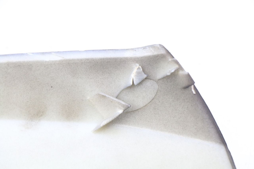 photo de OBERE HINTERE VERKLEIDUNGSVERBINDUNG APRILIA SXR 50 (2021 - 2023) - Zoom auf Gebrauchszustand