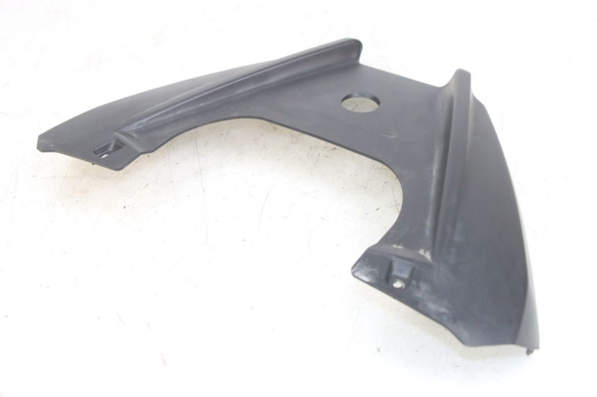 photo de OBERE HINTERE VERKLEIDUNGSVERBINDUNG APRILIA SXR 50 (2021 - 2023) - Detailansicht des Bauteils