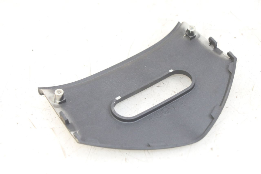 photo de VERKLEIDUNG HINTEN MITTE OBEN KYMCO X-CITING XCITING 400 (2014 - 2018) - Detailansicht des Bauteils