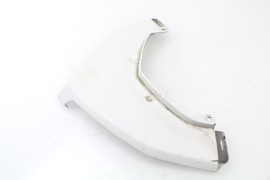 photo de VERKLEIDUNG HINTEN MITTE OBEN YAMAHA XMAX X-MAX ABS 125 (2014 - 2016) - Alternative Perspektive