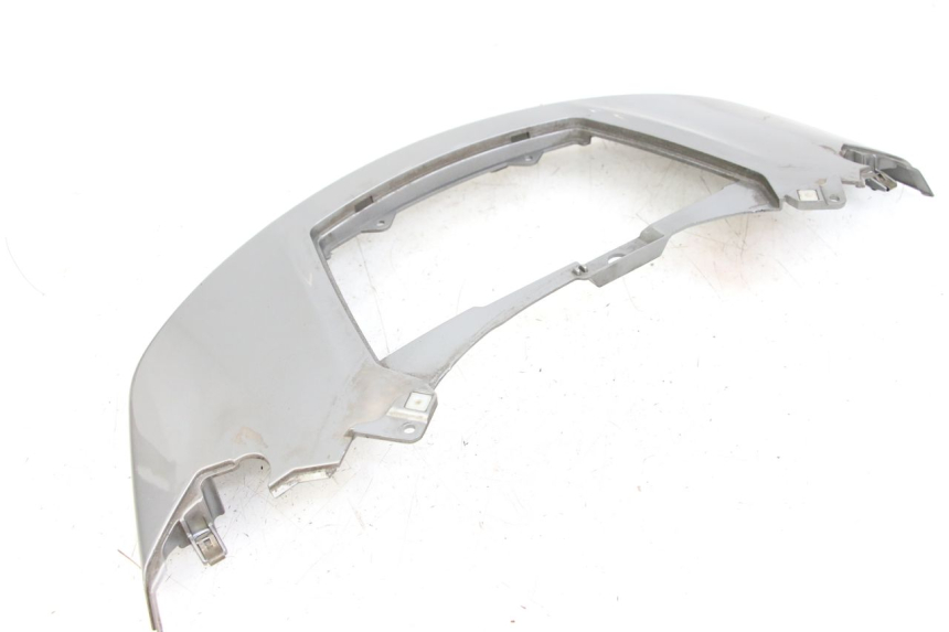 photo de OBERES HINTERES VERKLEIDUNGSTEILVERBINDER PIAGGIO X10 125 (2012 - 2017) - Oberflächenzustand und Material